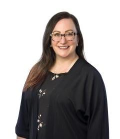 Shannon L Baxter - Profile Image 240x277_20250422_020600.jpg