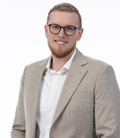 Devon Sweet - Profile Image 240x277_20260109_020635.jpg