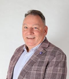 Ray Fischer - Profile Image 240x277_20250501_020651.jpg
