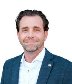 Chris Wolsey - Profile Image 240x277_20260419_020624.jpg